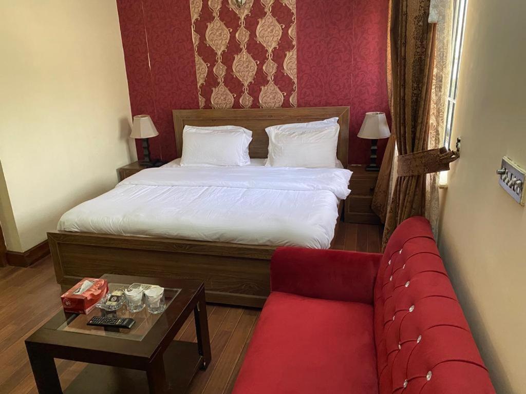 Imperial Guest House อิสลามาบัด ภายนอก รูปภาพ